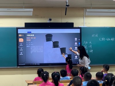 開學(xué)季鞏固&ldquo;雙減&rdquo;進(jìn)行時,鴻合助全國中小學(xué)教育信息化再升級